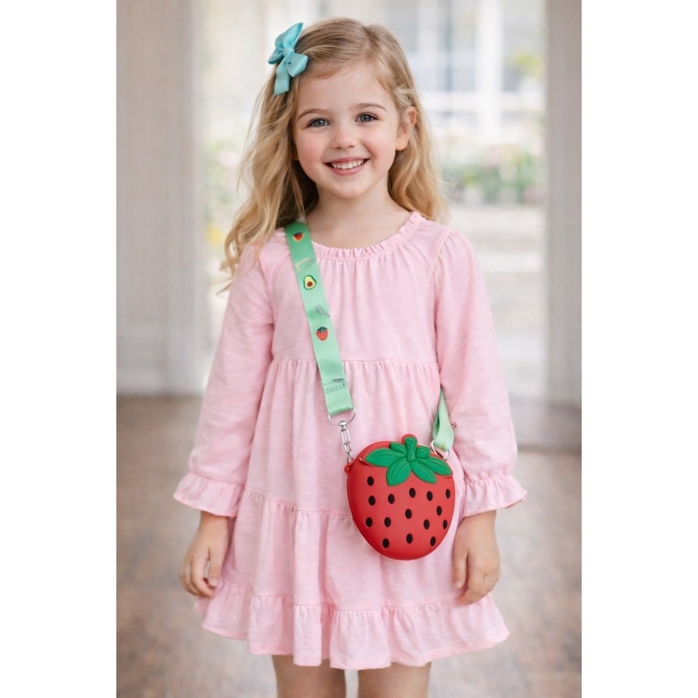 Strawberry‎ Silicone Crossbody Bag for Girls Adjustable Strap Cute Kids Purse